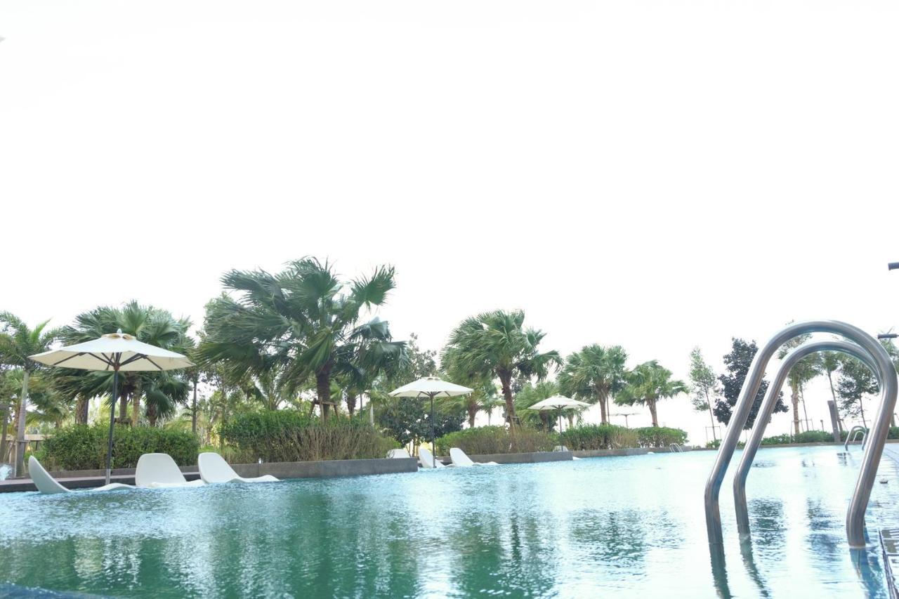 Timur Bay Beach Resort By Subhome Kuantan Exterior foto